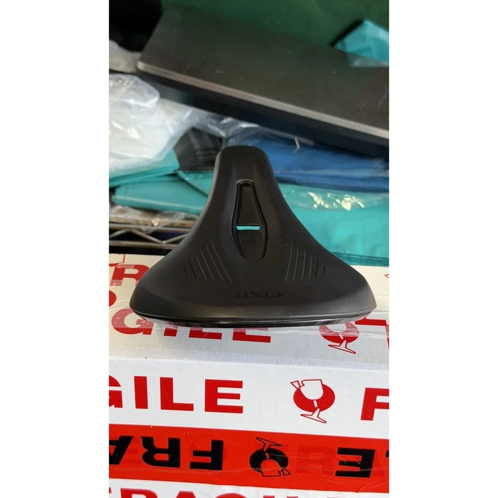 fi'zi:k Argo Vento R5 140mm‎ Bicycle Saddle - Used - Good